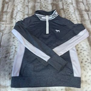 Victoria’s Secret PINK sweatshirt size Small